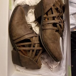 Maurice's boots, women, size 7.5